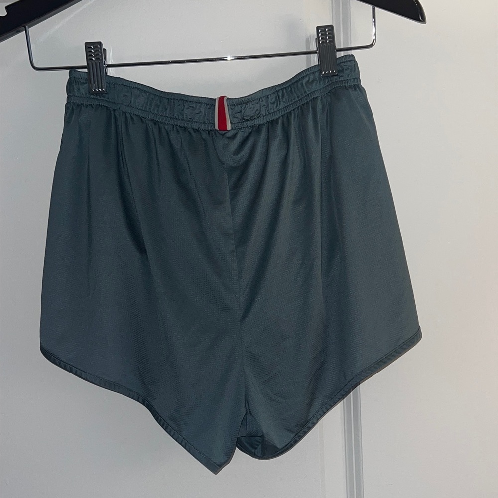 Tracksmith Women’s Twilight Shorts - Picture 3 of 4